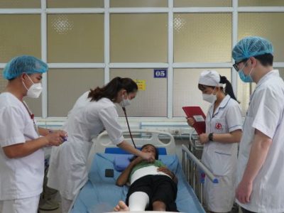 Điều dưỡng Trung tâm Y tế Văn Yên nỗ lực vì người bệnh