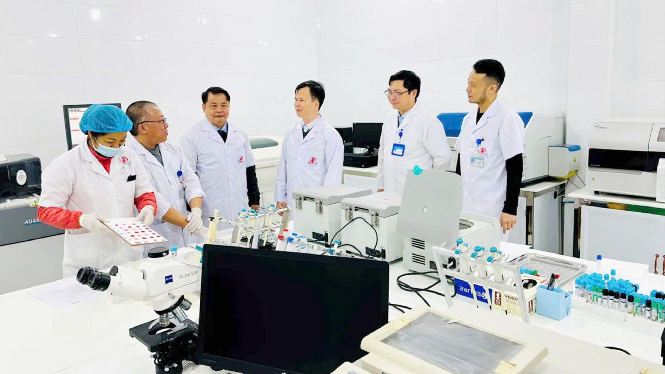 Phòng Xét nghiệm, Trung tâm Y tế khu vực Văn Yên – Đơn vị y tế khu vực đầu tiên tại Việt Nam đạt ISO 15189:2022